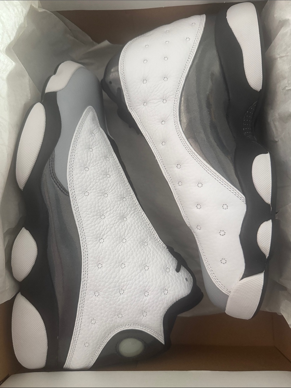 Jordan Air Jordan 13 Retro in White, Teal, Black, Gray